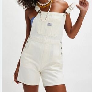Levi Strauss & Co Ivory Denim Utility Shortalls SZ LG